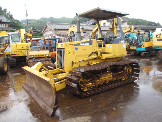 [画像]KOMATSU(コマツ)　D31P-20E　ブルドーザー　2001年