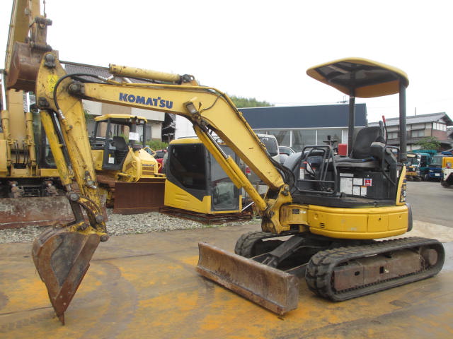 [画像]KOMATSU(コマツ)　PC30MR-2　ミニショベル　2001年